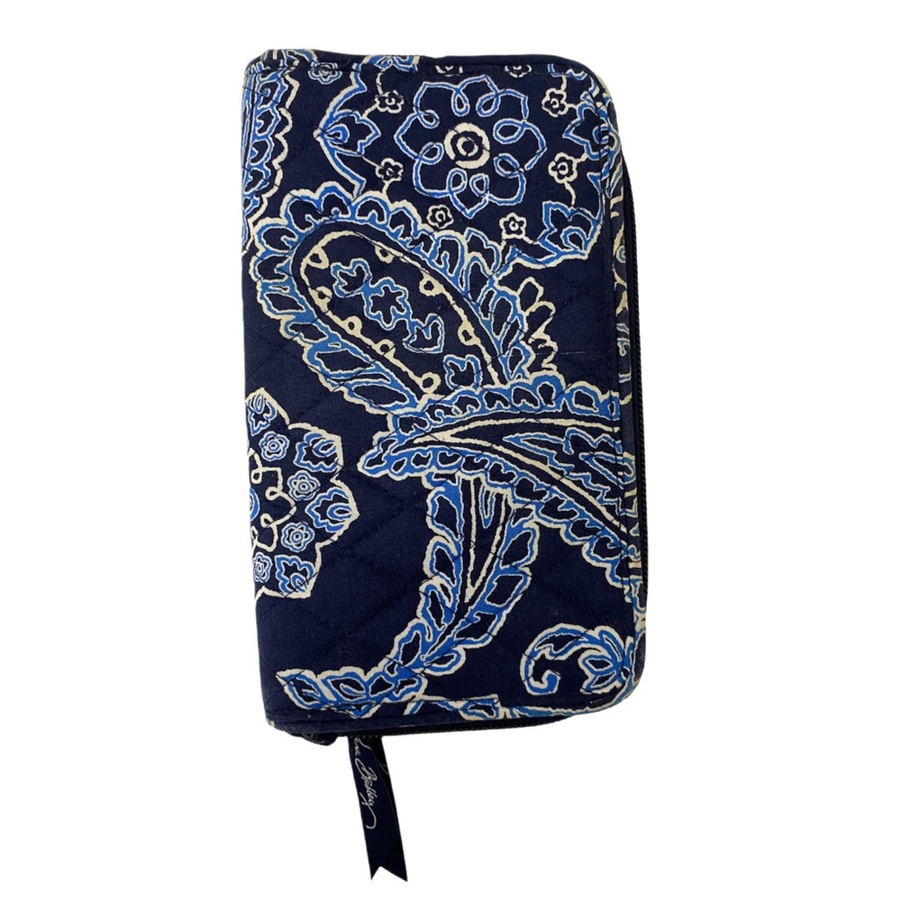 Vera Bradley Zippered Accordion Wallet Blue Bandana Paisley Retired Print